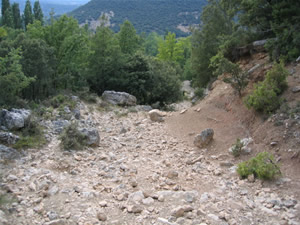 camino a la cueva de los moros